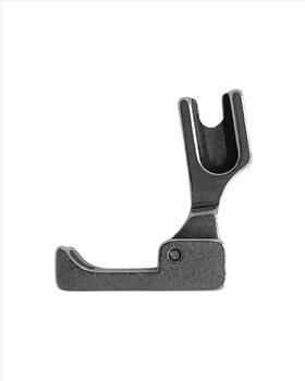 P815 YK CALCADOR DE RETA COM GUIA FIXO DIREITO - R